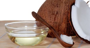 Organic Coconut Oil: Your Skin’s Best Winter Companion