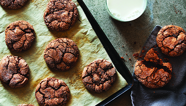 Try These Delicious Gluten-free Crackled Chocolate Cookies