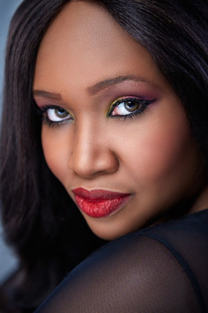 Black woman-portrait-face-studio-37546-large