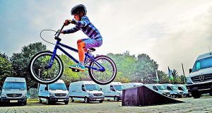 Time To Toss The Training Wheels: How To Choose The Right Bike For Your Child