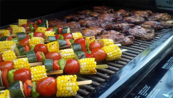 Grilled Picnic: Get Fired Up Over Fresh Ideas