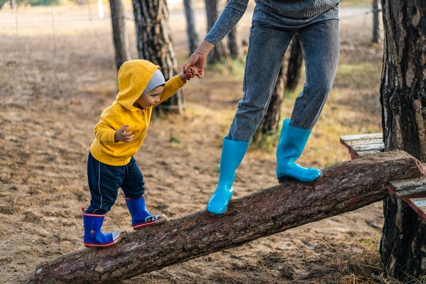 Forget the constant hand holding, children learn from making mistakes. Photo credit: Pexels.